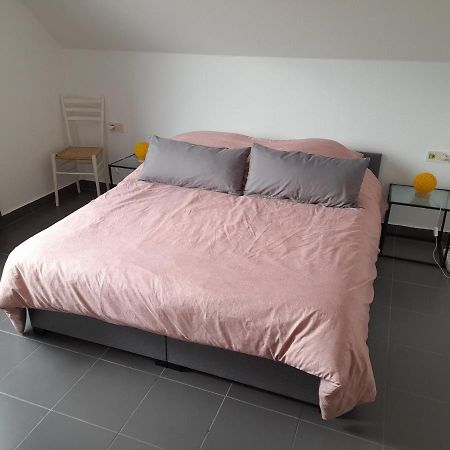 Zum Hoambarg, Kitchen, Balcony, Bathroom Uelsen Luaran gambar