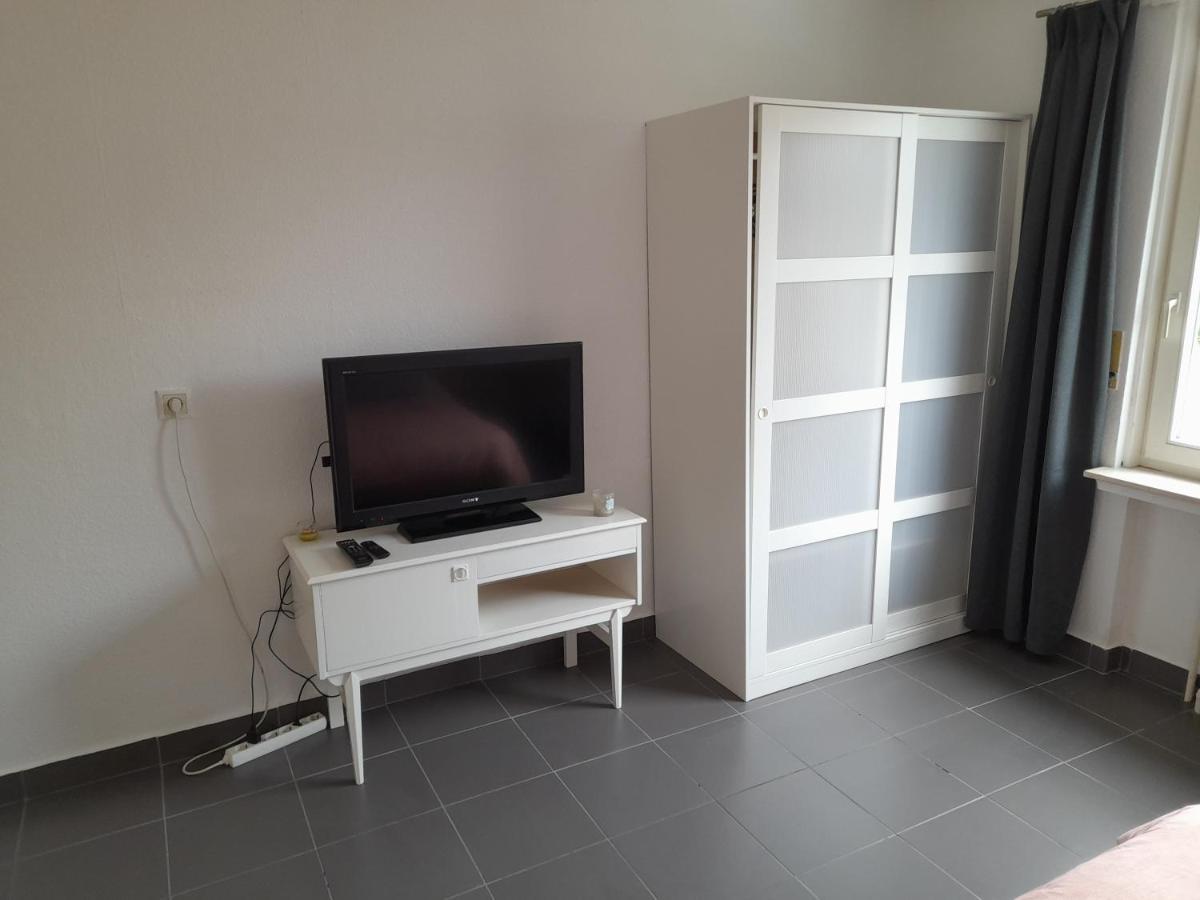 Zum Hoambarg, Kitchen, Balcony, Bathroom Uelsen Luaran gambar